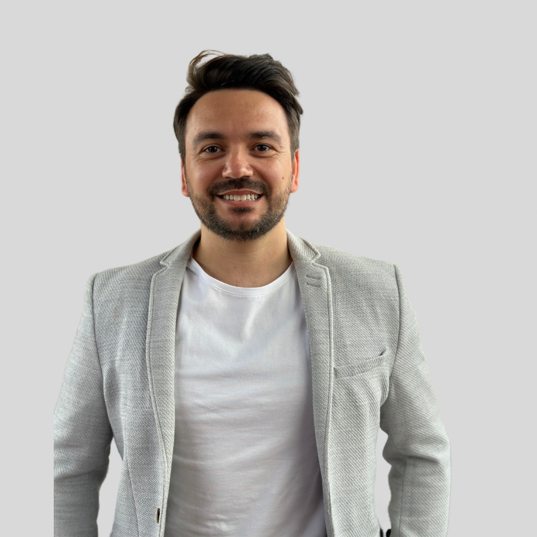 Jonathan Borba